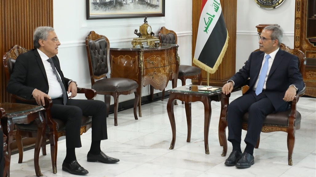 العراق ولبنان يبحثان التعاون القضائي والقانوني 