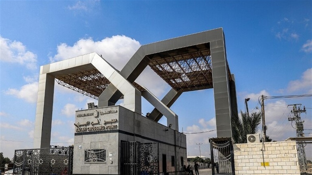 بدء فتح بوابة معبر رفح من الجانب المصري
