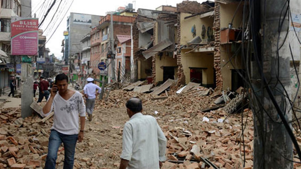 ارتفاع حصيلة ضحايا زلزال نيبال إلى 128 قتيلا