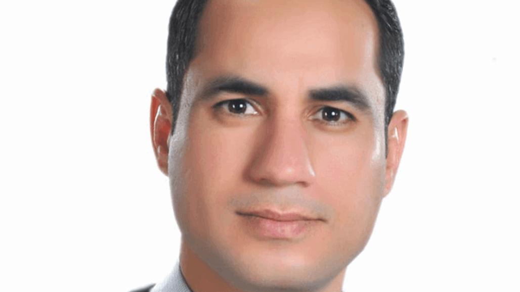 عراقي يكتشف خطأً علمياً بكتاب صيدلاني منهجي