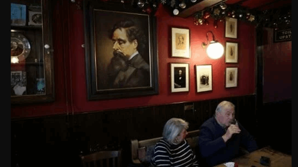 محو ذاكرة الاف الأعوام.. ثقافة "حانات الشرب" مهددة بالانقراض في بريطانيا