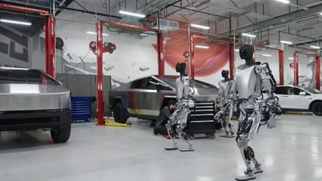 مخاطر "الذكاء الاصطناعي".. روبوت يهاجم مهندساً ويغرس مخالبه في جسده 