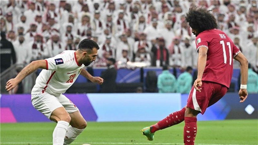 رسميًا.. اكرم عفيف يزيح ايمن حسين من صدارة هدافي آسيا