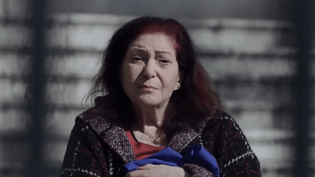 &quot;الأم الحنون&quot; للدراما السورية.. وفاة الفنانة ثناء دبسي عن عمر ناهز 83 عاما