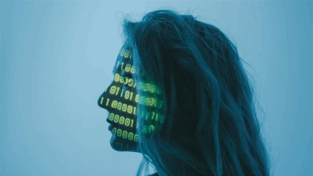 اصنع "فتاة احلامك" بنفسك.. الذكاء الاصطناعي يدخل عالم الاباحيات والعاطفة  