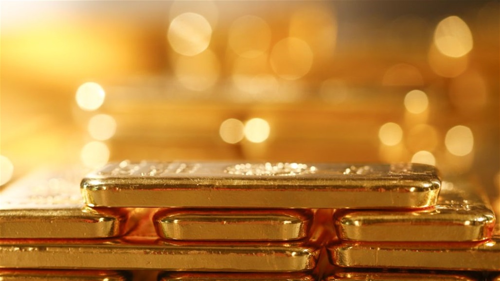 الذهب يتجه لتسجيل أول انخفاض أسبوعي منذ شهر