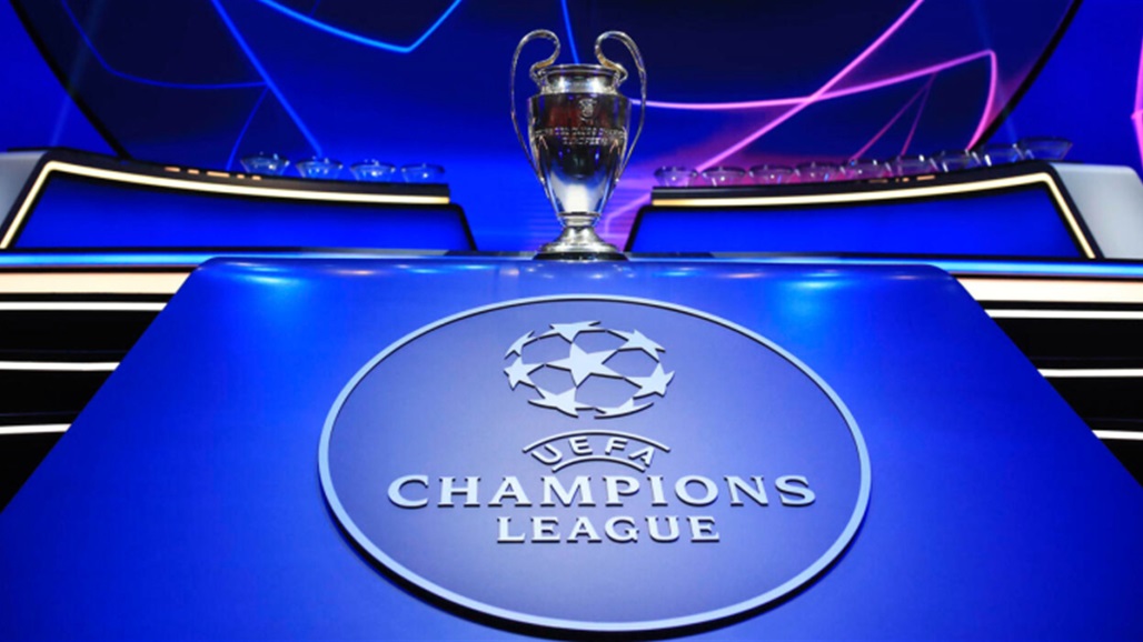 "يويفا" يكشف عن جوائز دوري ابطال أوروبا بشكله الجديد