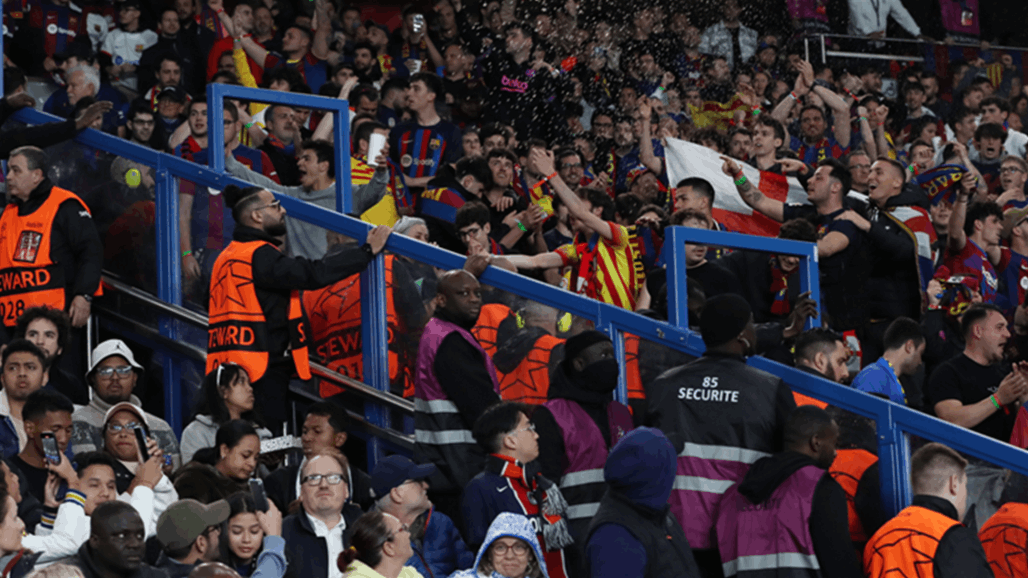 "اليويفا" يفرض عقوبات على برشلونة ويطالبه بتعويض باريس 