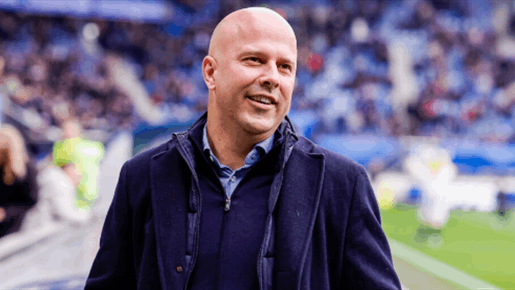 مدرب فينورد الهولندي يعلن توليه تدريب ليفربول خلفا لكلوب
