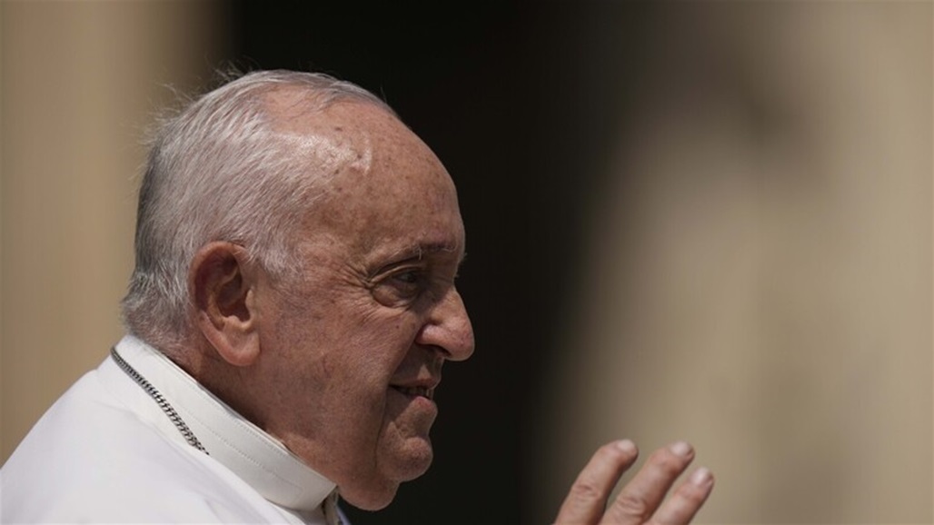 بابا الفاتيكان يعتذر لـ"المثليين": لم اقصد الإساءة 