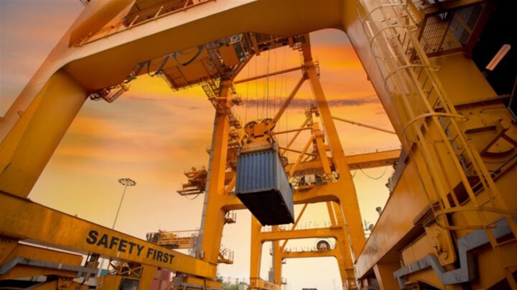 إيران تكشف عن قيمة تجارتها الخارجية.. هذه حصة العراق 