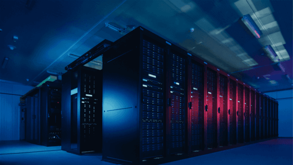 "حاسوب خارق".. ماسك يعد العالم بالابتكار الأضخم: سيفتح العام المقبل 