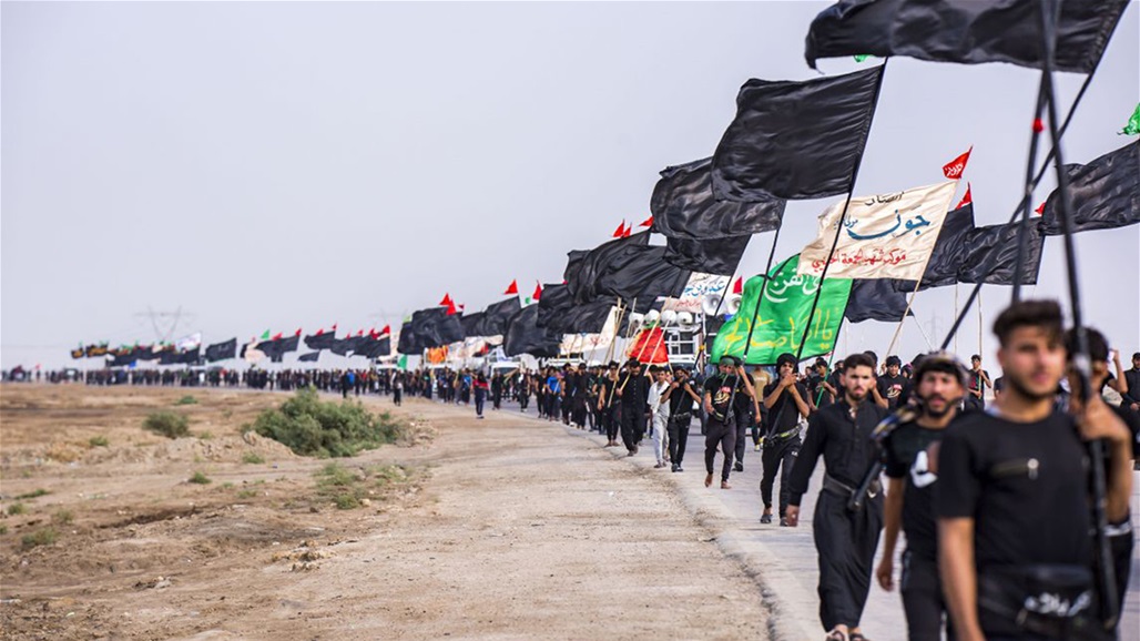 ساعات المشي ونوع الملابس والاطعمة.. إيران تحدد جملة نصائح صحية لزائريها