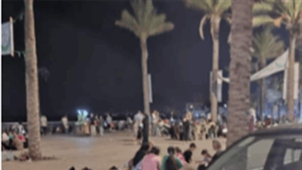 هربا من الغارات الإسرائيلية.. أهالي الضاحية يفترشون الارض بكورنيش عين ...