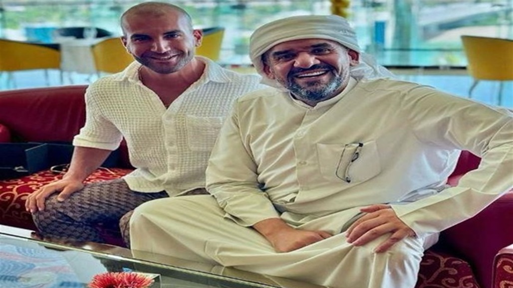 الجسمي يرد على جدل التقاط صورة مع "بلوغر إسرائيلي"