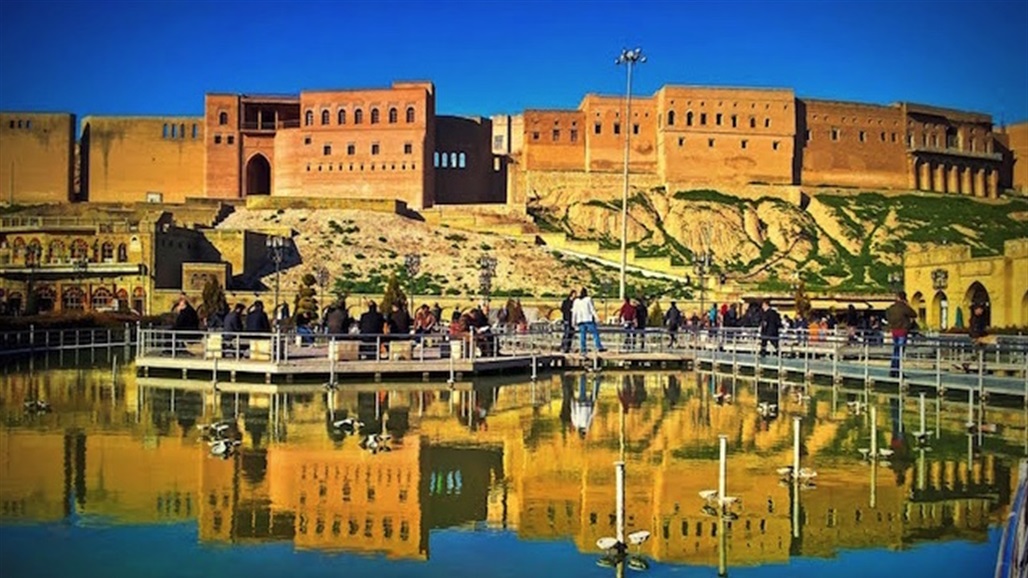 قرية كويلي في أربيل تتزين بالثلوج وتبهر الأنظار بجمالها الشتوي (صور)