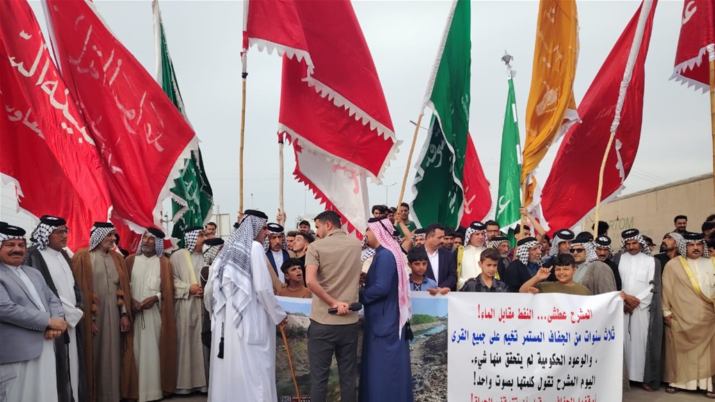للمطالبة بالماء.. أهالي المشرح ينظمون وقفة ويمهلون 5 أيام لتحقيق مطالبهم (صور)