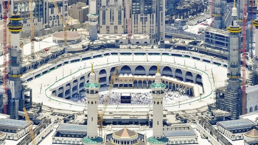 السعودية.. قرار منع دخول المُقيمين إلى مكة يدخل حيز التنفيذ