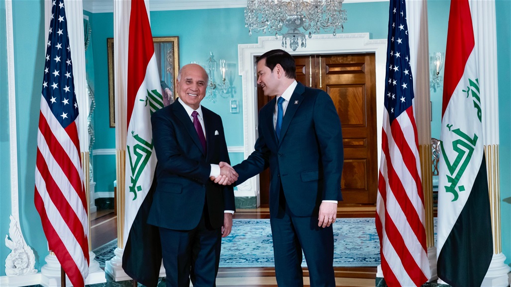 وزير الخارجية يؤكد لنظيره الأمريكي أهمية إعادة النظر في التحذيرات المتعلقة بالسفر إلى العراق