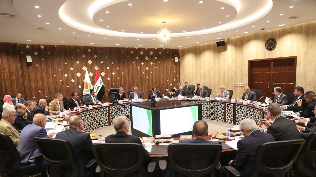 وزير النفط يوجه بتعزيز خزين الغاز المحلي والمستورد استعداداً للصيف