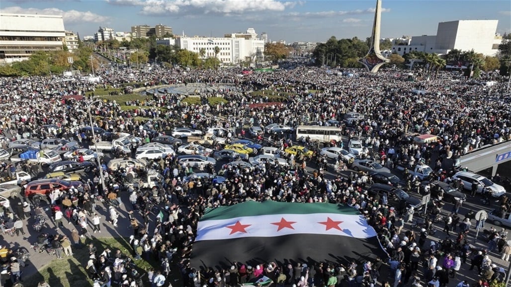 اول تعليق من الحكومة السورية على قصف القصر الرئاسي.. بماذا طالبت