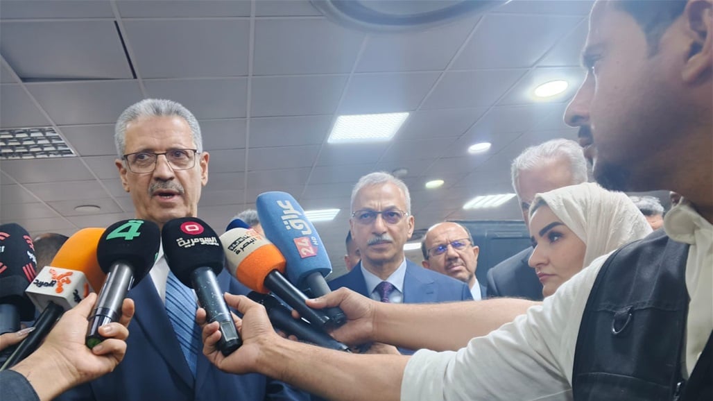 وزير النفط للسومرية: استثمار الغاز سيصل لـ70% واستيراد البنزين سيتوقف مع نهاية 2025