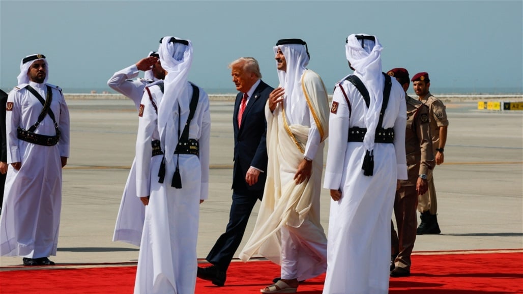   أمير قطر يستقبل الرئيس الأمريكي دونالد ترامب في الدوحة 