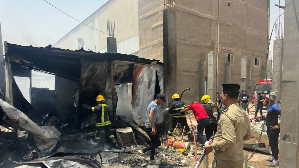 اندلاع حريق في أحد مطاعم المدينة المائية وسط النجف (صور)