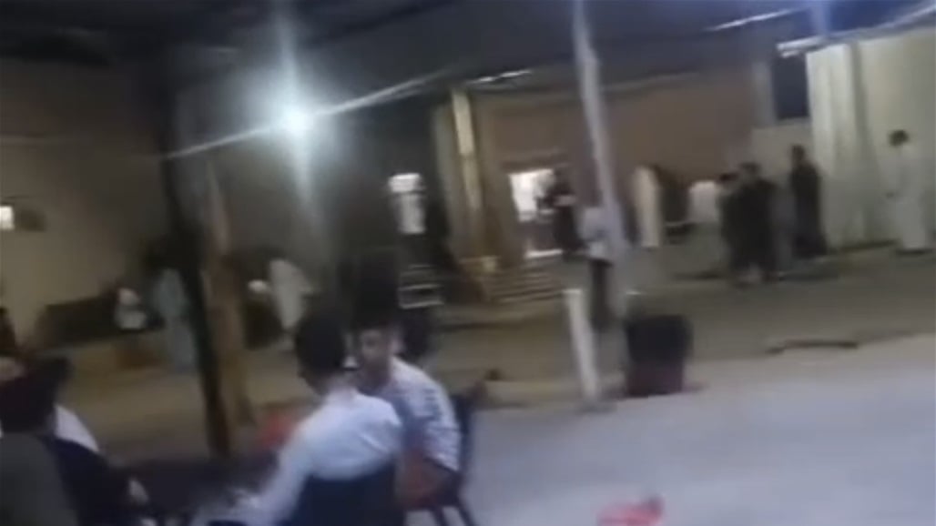 مرضى يجلبون مراوح شحن لمستشفى بالنجف بسبب عطل أجهزة التبريد