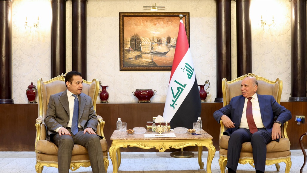 الأعرجي وحسين يبحثان تطوير علاقات العراق الخارجية