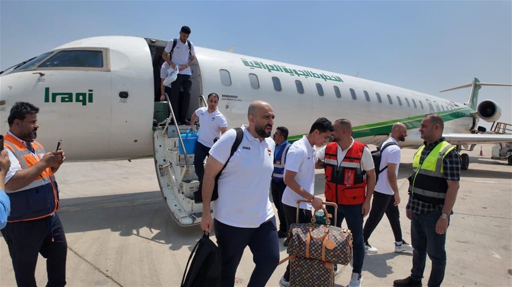 وفد المنتخب العراقي يصل الى مطار بغداد الدولي (صور)