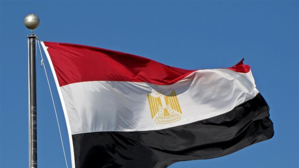 مصر تشكل لجنة أزمات عليا تضم المخابرات والجيش