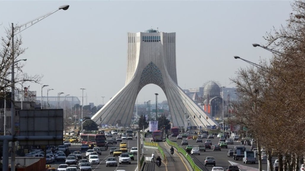 طهران تمدد العمل عن بعد حتى بداية تموز