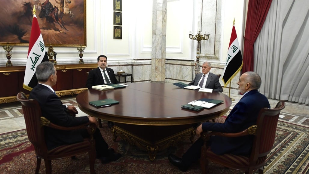 الرئاسات تعقد اجتماعا في قصر بغداد 