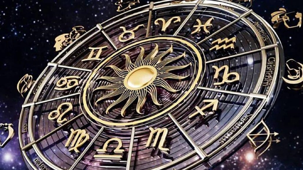 بين النار والتراب والهواء.. كيف سيوزع القمر حظوظه هذا الأسبوع؟