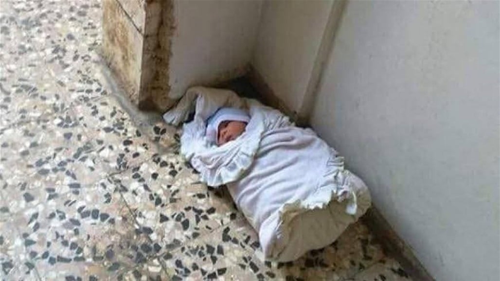 العثور على طفل حديث الولادة داخل جامع في كركوك (صورة)