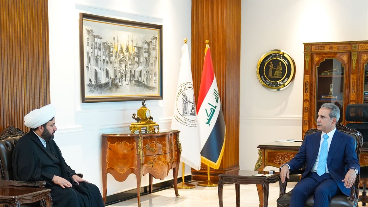 زيدان يستقبل المسعودي ويشيد بتكرار فوز بعثة الحج العراقية بجائزة &quot;لبيتم&quot;