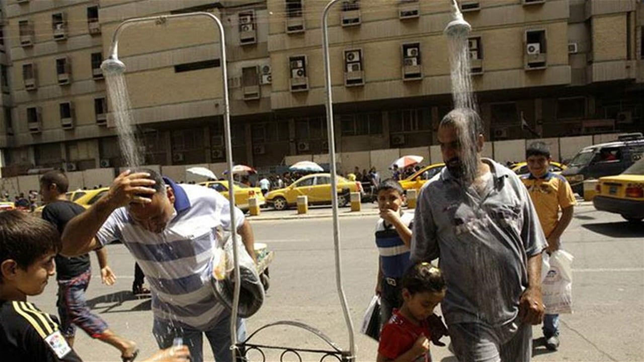 تموز يكشر عن انيابه.. حرارة تصل وتتجاوز الـ50 مئوية