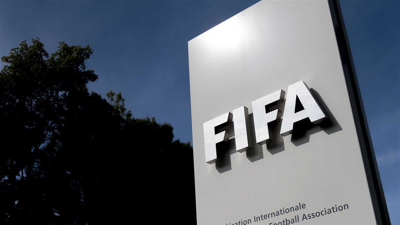 تربك الدوريات.. &quot;الفيفا&quot; يضع قوانين جديدة لراحة اللاعبين 