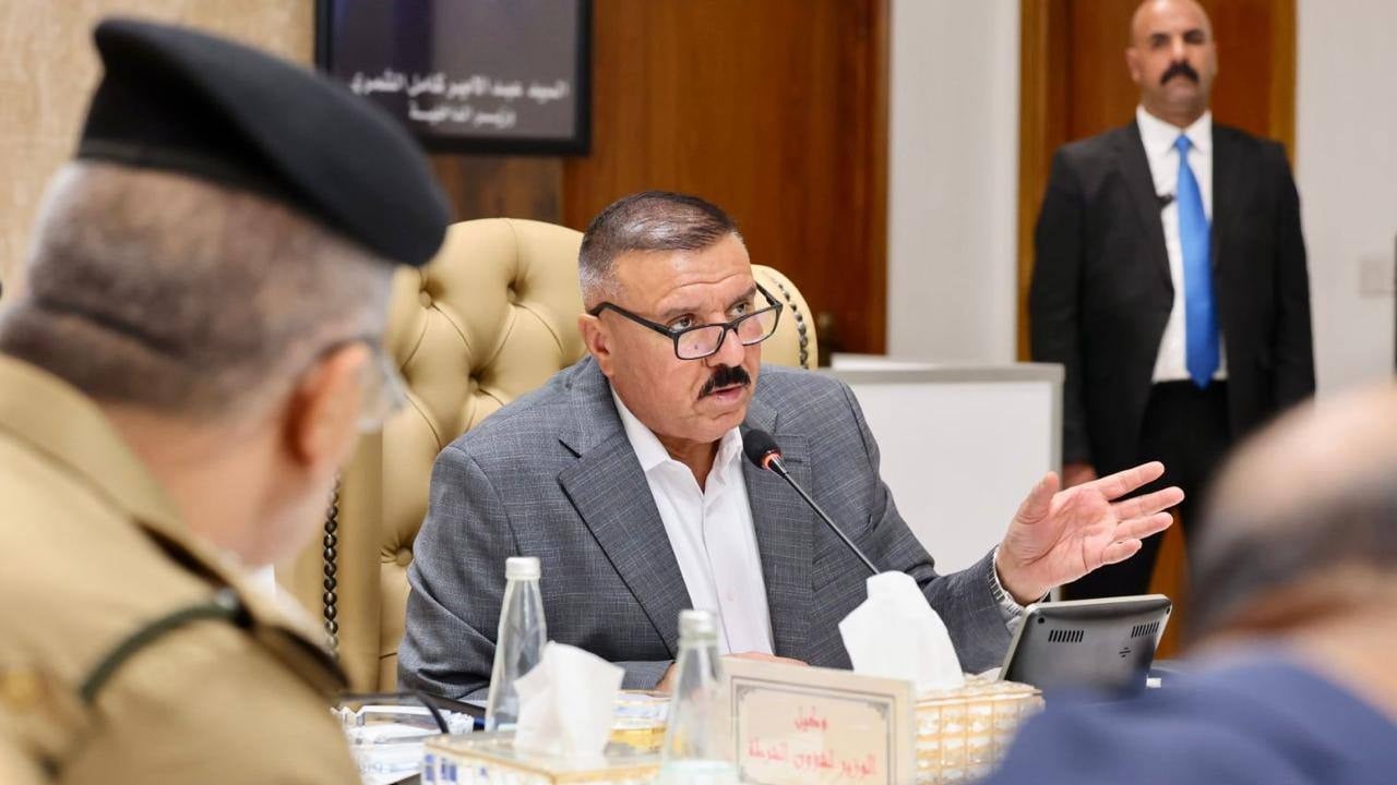 وزير الداخلية: الأمن المناطقي يعزز أواصر العلاقة بين المواطن ورجل الشرطة