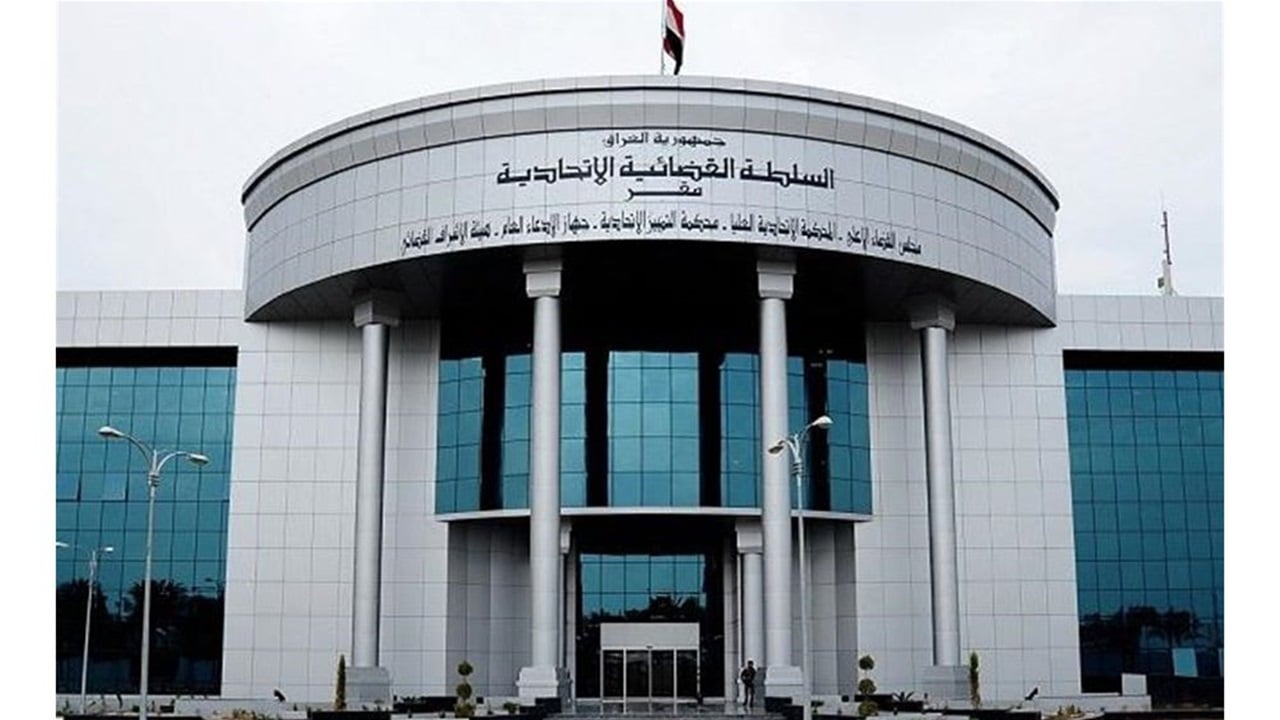 الحبس الشديد بحق مدانين عن جريمة انتحال صفة مستشار وموظفين بمكتب نائب رئيس البرلمان