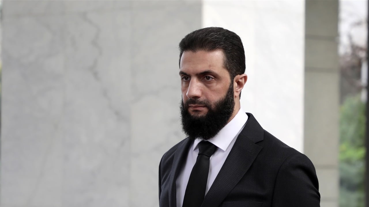 الشرع يكشف عن وساطات أوقفت الضربات الإسرائيلية على دمشق