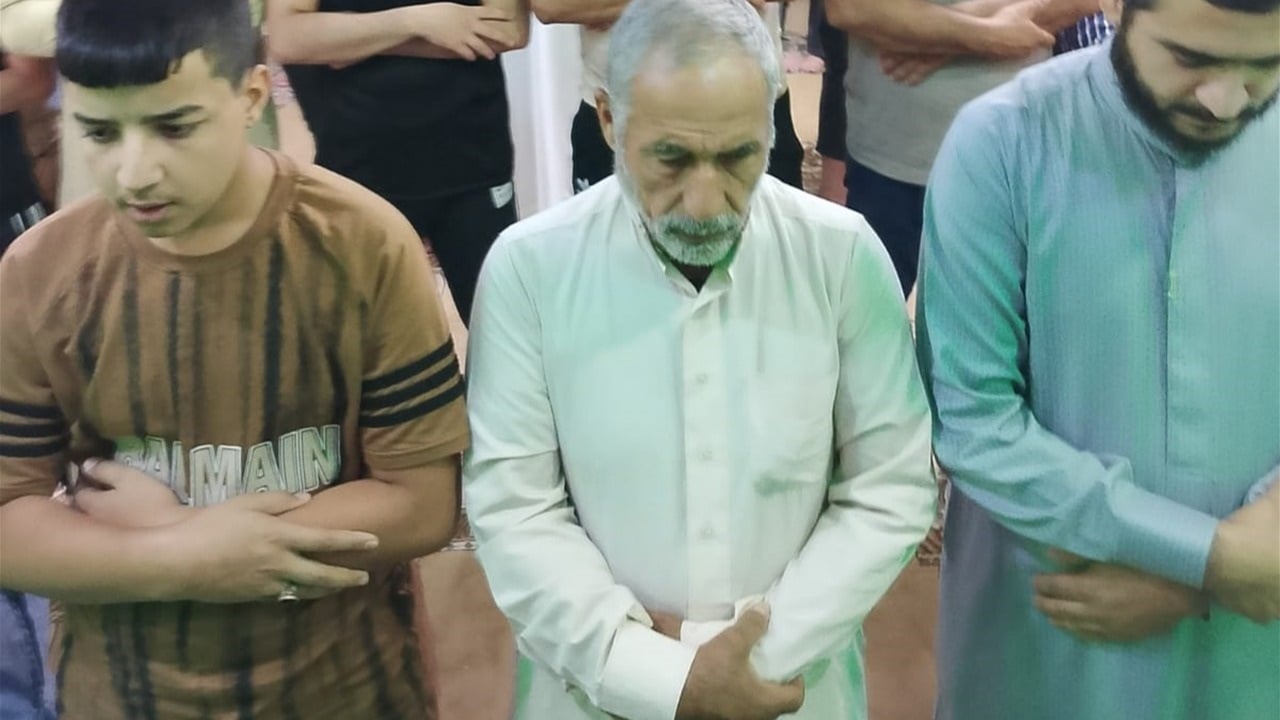 في الموصل.. صلاة الغائب على أرواح فاجعة حريق الكوت (صور)