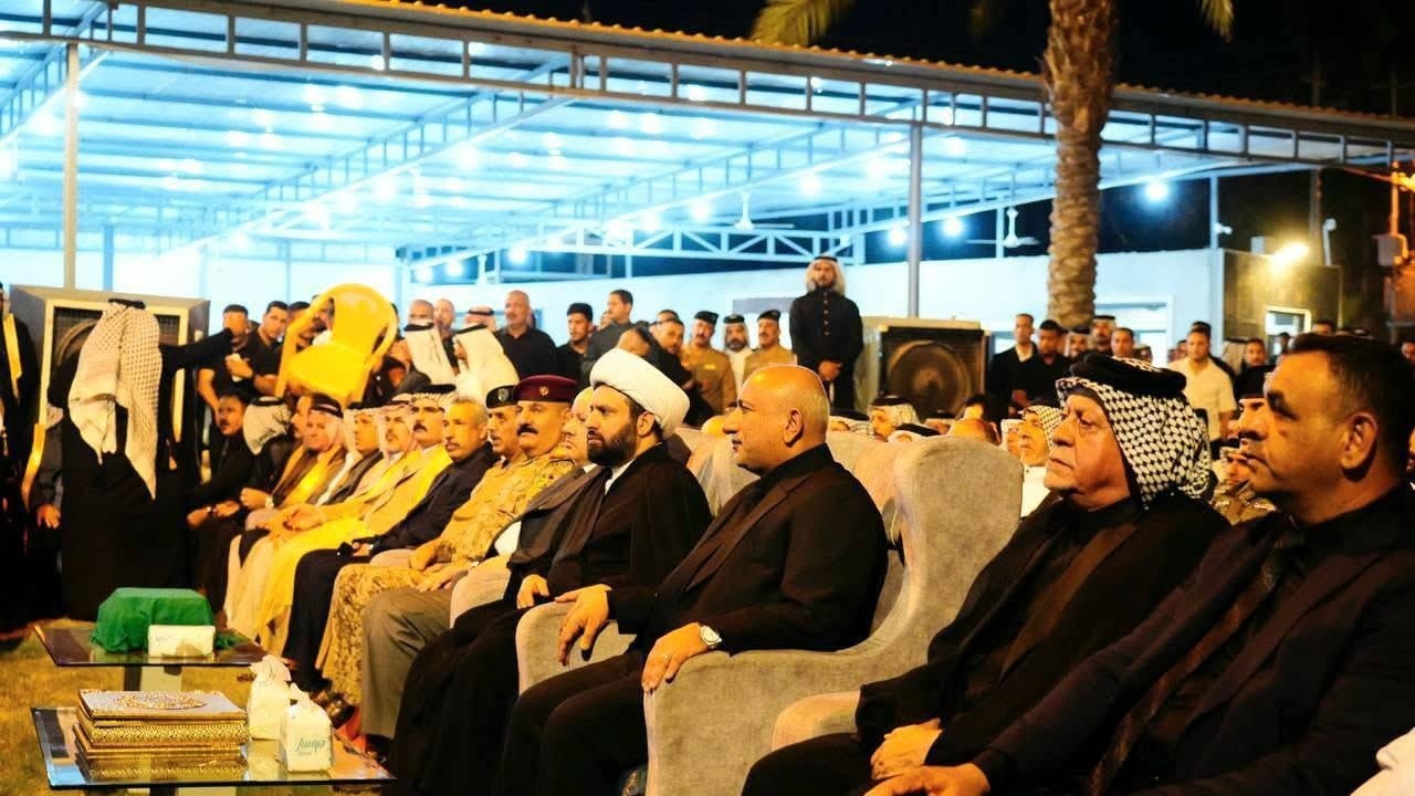 بالصور.. تكريم رئيس هيئة الحج في قضاء الحسينية