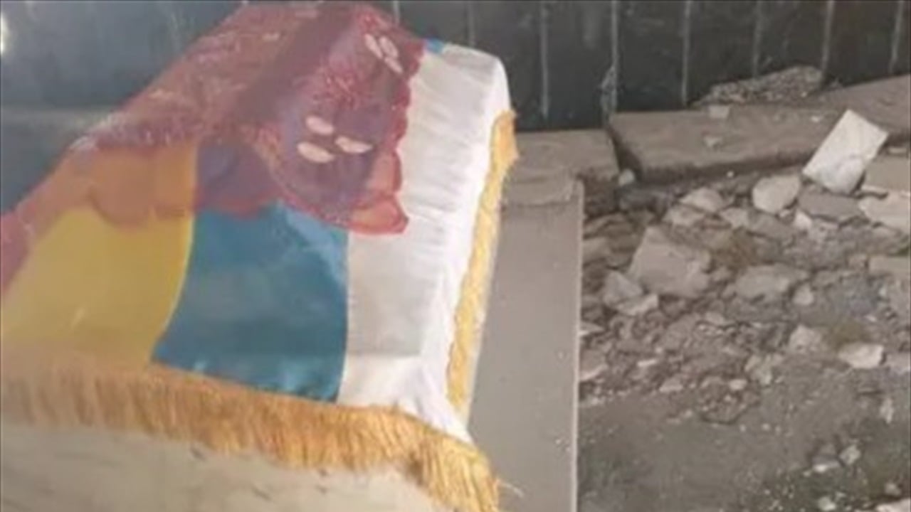 سوريا.. تفجير مقام الشيخ عبدالله الدرزي في دمشق (صور)