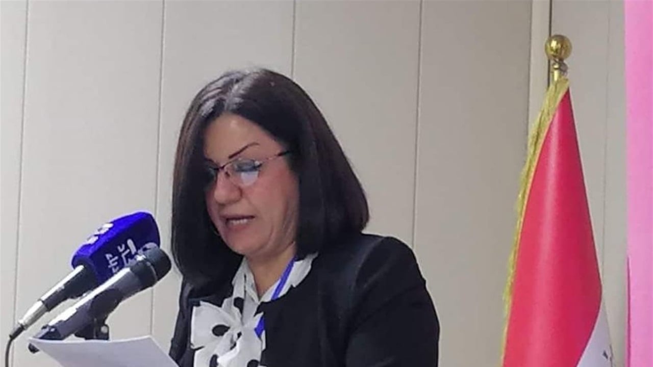 وفاة شاعرة عراقية بعد صراع مع المرض