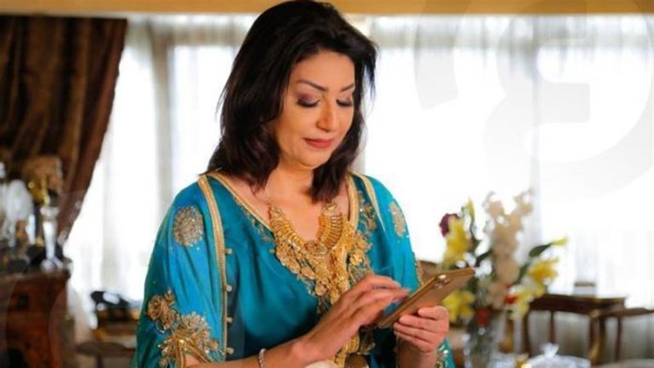 القبض على الملقبة &quot;بنت الريس حسني مبارك&quot;.. ما علاقة الفنانة وفاء عامر؟
