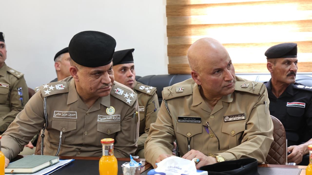من منفذ الشيب.. وزير الداخلية يوجه بتسهيل حركة زائري الأربعين