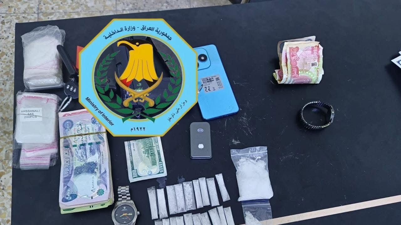 بينهم فتاة.. القبض على متهمين بحوزتهما مواد مخدرة وسلاح غير مرخص