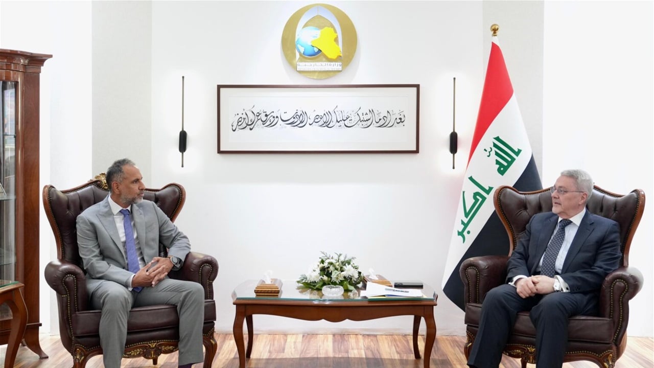الخارجية تُبلِغ السفير البريطاني اعتراضها على تصريحات مخالفة للأعراف الدبلوماسية
